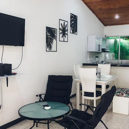 Casa de descanso con Jacuzzi privado - Girardot Exterior foto